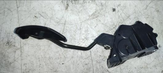 Запчасть педаль газа toyota camry