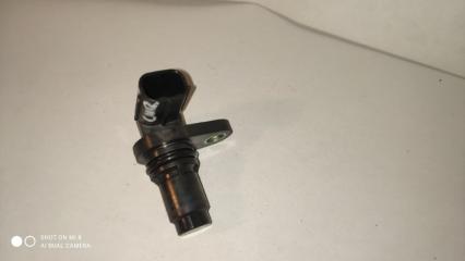 Запчасть датчик распредвала toyota