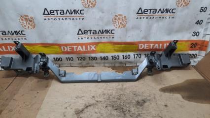 Фото запчасти усилитель бампера передний Jaguar XJ 2005 Б/У запчасть Запчасть усилитель бампера передний Jaguar XJ 2005