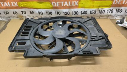 Запчасть диффузор охлаждения Jaguar XE 2015