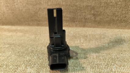 Запчасть датчик потока воздуха toyota