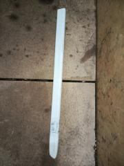 Молдинг двери передний правый mazda MPV