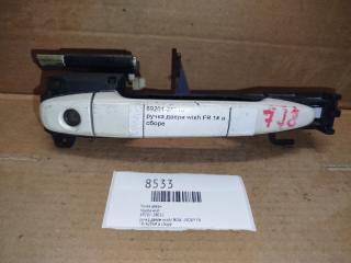 Запчасть ручка двери передняя правая toyota wish