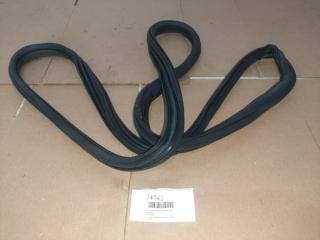 Уплотнитель дверного проема задний citroen DS4 Б/У Уплотнитель дверного проема задний citroen DS4