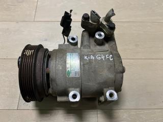 Компрессор кондиционера KIA Carens 2008 FG G4FC 97701-1D700 Б/У