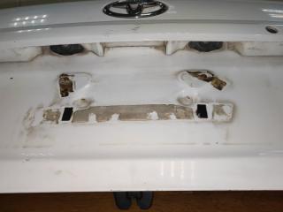 Крышка багажника corolla 2007-2010 ZRE151 Крышка багажника corolla 2007-2010 ZRE151