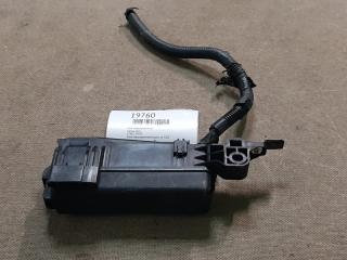 Запчасть блок предохранителей toyota camry