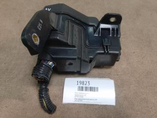 Блок предохранителей toyota avensis