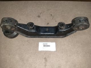 Запчасть подушка редуктора задняя toyota Harrier