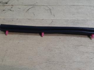 Запчасть уплотнитель двери передний subaru Forester 2017