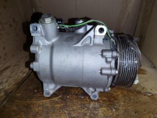 Запчасть компрессор кондиционера honda Accord