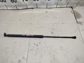 Амортизатор капота передний правый toyota mark x 2007 Б/У Амортизатор капота передний правый toyota mark x 2007