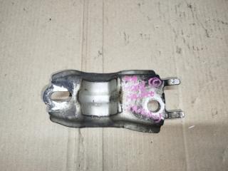 Запчасть кронштейн стабилизатора передний левый Citroen DS4