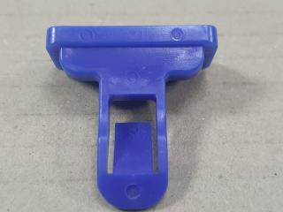 Запчасть клипса toyota CH-R 2017