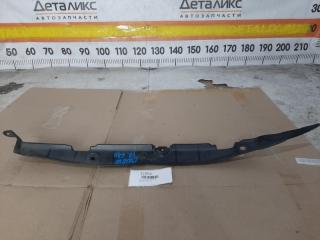 Фото запчасти уплотнитель крыла передний правый mitsubishi Outlander Б/У запчасть Запчасть уплотнитель крыла передний правый mitsubishi Outlander