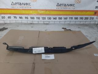 Фото запчасти уплотнитель крыла передний правый mitsubishi Outlander Б/У запчасть Запчасть уплотнитель крыла передний правый mitsubishi Outlander