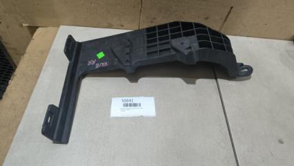 Запчасть кронштейн обивки багажника задний правый PEUGEOT 3008