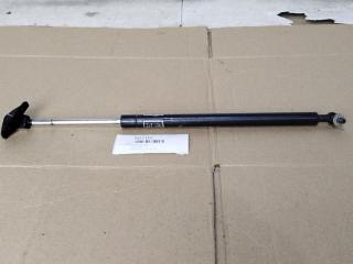 Амортизатор капота subaru Forester Б/У Амортизатор капота subaru Forester