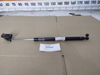 Амортизатор капота subaru Forester Б/У Амортизатор капота subaru Forester