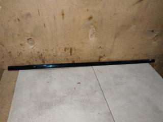 Молдинг двери передний левый toyota camry