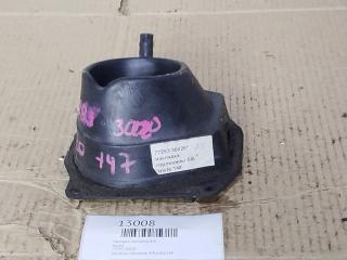 Запчасть накладка горловины б/б toyota