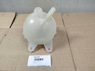 Фото запчасти бачок расширительный Chery Tiggo 8 Pro Max 2022 Б/У запчасть Запчасть бачок расширительный Chery Tiggo 8 Pro Max 2022