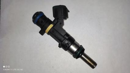 Форсунка топливная mitsubishi Lancer
