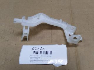 Фото запчасти кронштейн ручки двери передний правый KIA Sorento Prime Б/У запчасть Запчасть кронштейн ручки двери передний правый KIA Sorento Prime