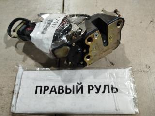 Запчасть замок двери передний правый toyota