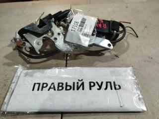 Запчасть замок двери передний правый toyota