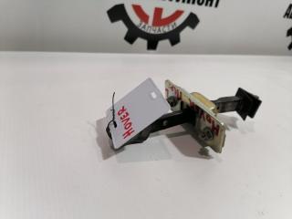Запчасть ограничитель двери передний левый Great Wall Hover 2007