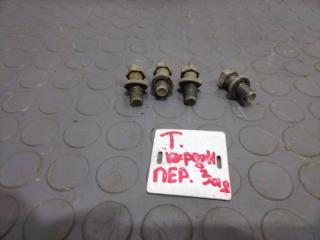 Фото запчасти болт карданного вала передний тагаз tager 2010 Б/У запчасть Запчасть болт карданного вала передний тагаз tager 2010