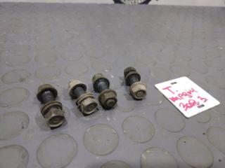 Фото запчасти болт карданного вала тагаз tager 2010 Б/У запчасть Запчасть болт карданного вала тагаз tager 2010