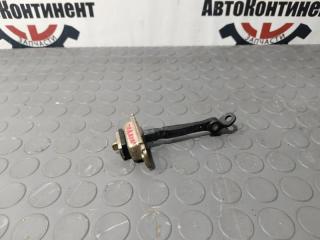 Запчасть ограничитель двери задний левый hyundai terracan 2002