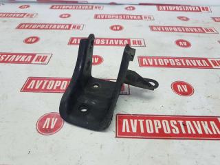 Запчасть кронштейн подушки двигателя TOYOTA COROLLA SPACIO 09.1998г. (01.1997 - 03.1999/ 04.1999 - 04.2001)