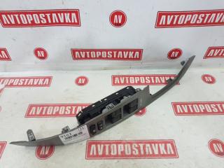 Запчасть блок управления стеклоподъемниками передний правый TOYOTA ESTIMA 10.2008г.