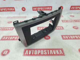 Рамка магнитолы MAZDA ATENZA 26.05.2009г.