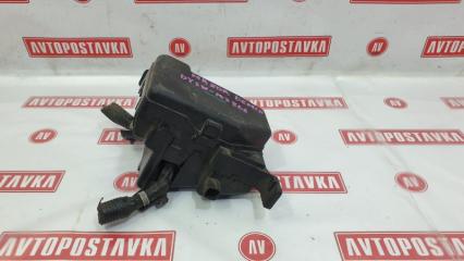 Блок предохранителей под капот MAZDA DEMIO