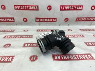 Запчасть патрубок воздушного фильтра TOYOTA VITZ 03.2014г.