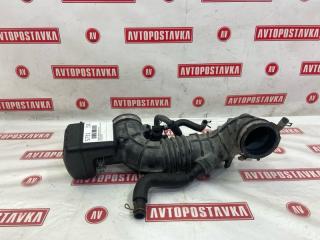 Фото запчасти патрубок воздушного фильтра TOYOTA AVENSIS 03.2005г. контрактная запчасть Запчасть патрубок воздушного фильтра TOYOTA AVENSIS 03.2005г.