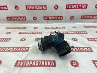 Запчасть патрубок воздушного фильтра TOYOTA VITZ 08.2012г.