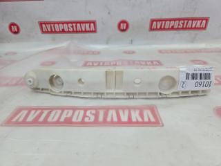 Фото запчасти клипса бампера задняя правая NISSAN JUKE 01.2011г. контрактная запчасть Запчасть клипса бампера задняя правая NISSAN JUKE 01.2011г.