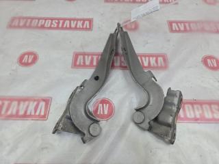 Запчасть петля капота TOYOTA OPA 10.2000г.