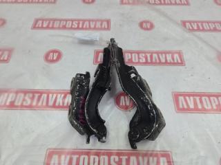 Петля капота передняя TOYOTA WINDOM 09.2001г.