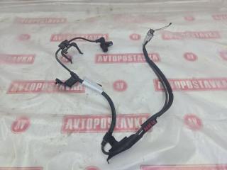 Датчик ABS передний левый TOYOTA HARRIER 02.2006