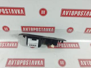 Запчасть блок управления стеклоподъемниками задний правый TOYOTA AQUA 03.2014