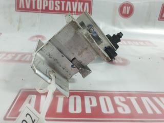 Подушка радиатора правая 320I 05.2012 F30 N20B20B