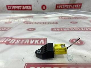 Запчасть датчик srs правый TOYOTA COROLLA FIELDER 05.2016