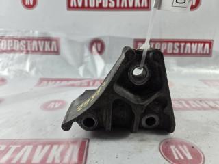 Запчасть кронштейн подушки двигателя правый TOYOTA AVENSIS 11.2003
