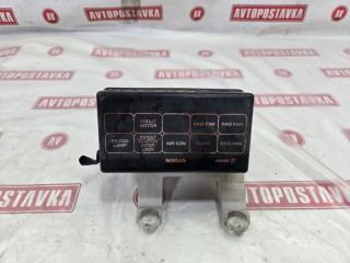 Запчасть блок предохранителей под капот NISSAN SUNNY 02.2004